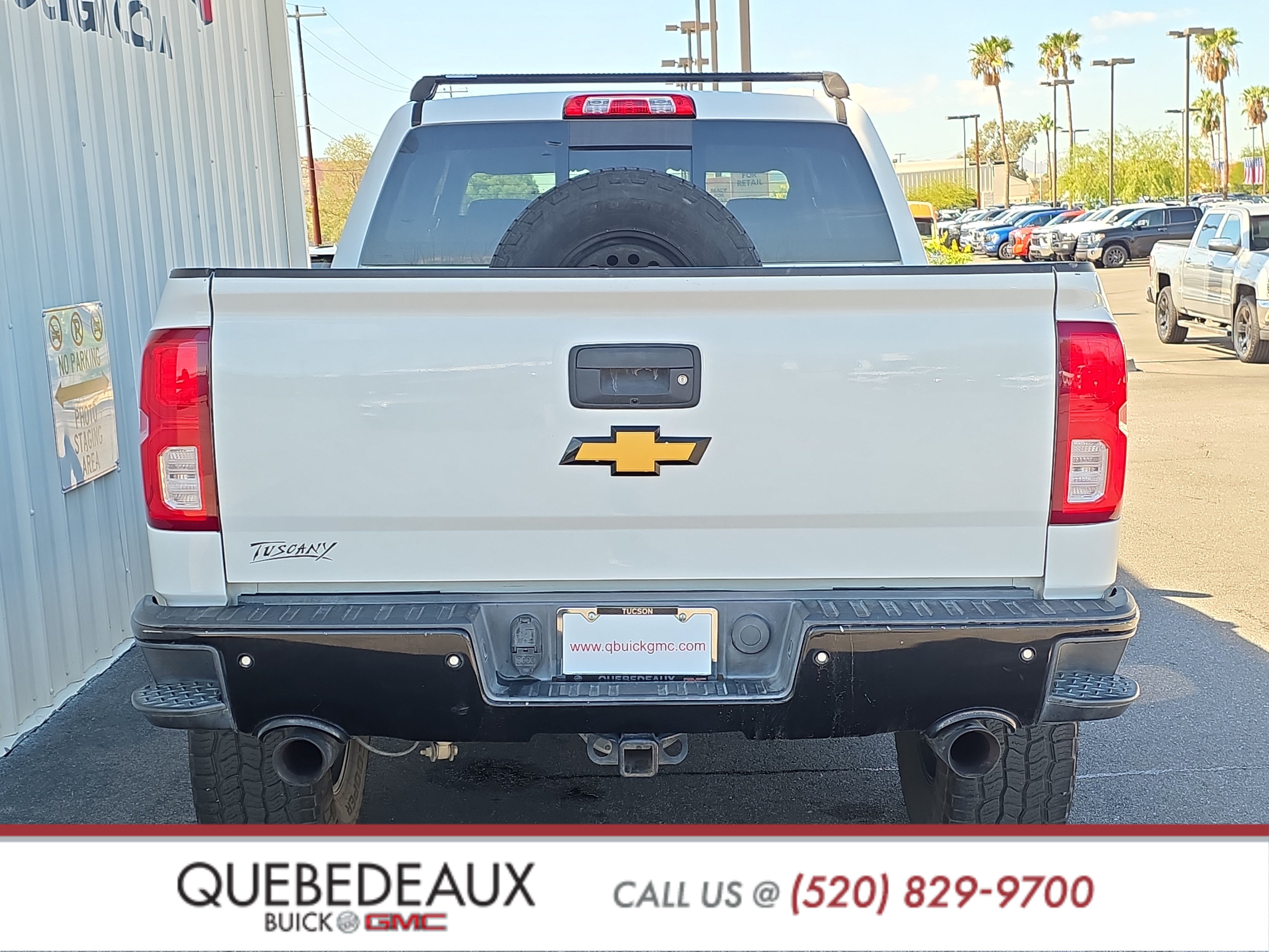 Used 2017 Chevrolet Silverado 1500 LTZ w/ LTZ Plus Package AWD/4WD image 6