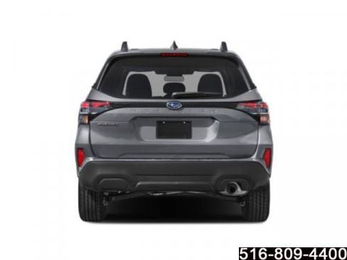 Used 2025 Subaru Forester image 9