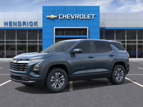 New 2026 Chevrolet Equinox LT w/ Safety and Technology Package FWD image 2