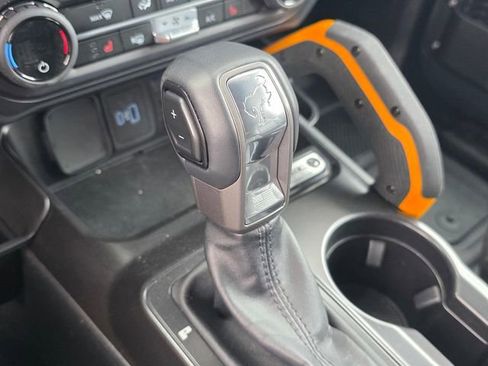 Used 2023 Ford Bronco Badlands AWD/4WD image 22