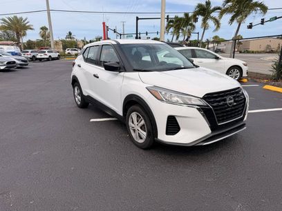 Used 2022 Nissan Kicks S