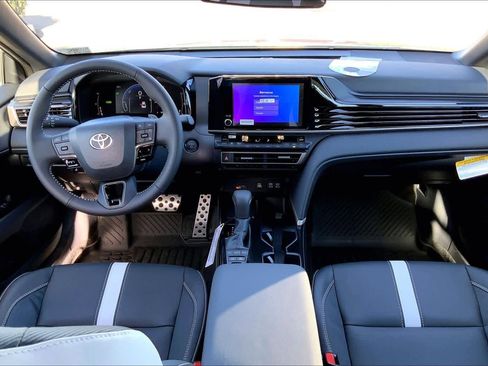 New 2026 Toyota Camry SE image 5