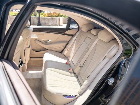 Used 2016 Mercedes-Benz S 550 Sedan image 20