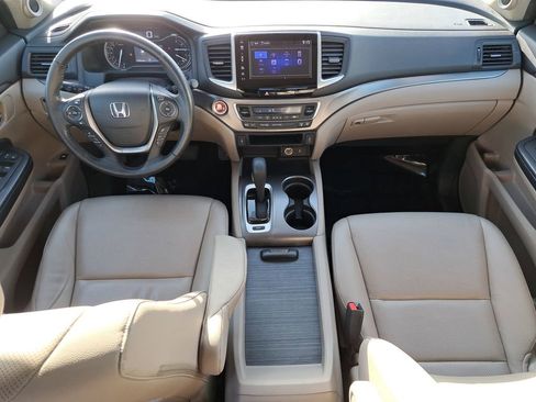 Used 2018 Honda Ridgeline RTL-T image 10