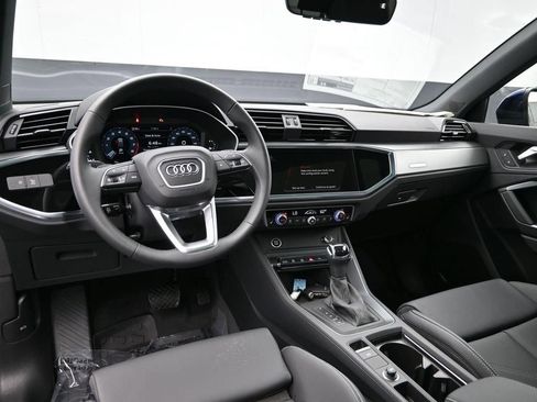 New 2025 Audi Q3 2.0T Premium AWD/4WD image 7