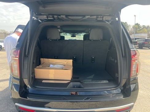 Used 2024 Chevrolet Tahoe High Country w/ Advanced Technology Package image 26