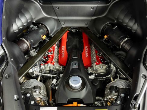 Certified 2021 Ferrari SF90 Stradale image 39