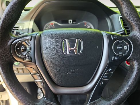 Used 2023 Honda Ridgeline Sport image 12