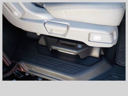 Used 2023 Honda Odyssey EX-L image 39