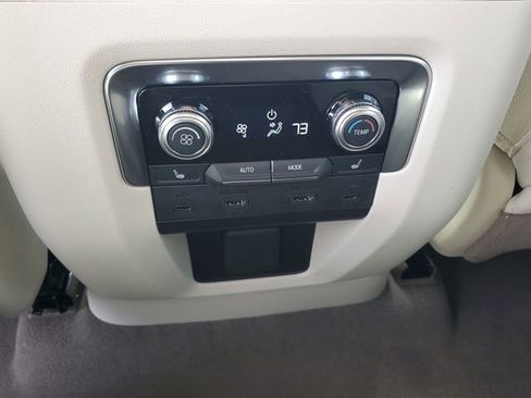 New 2026 GMC Yukon Denali w/ Denali Reserve Package image 26