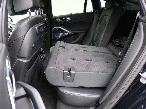 Used 2021 BMW X6 M50i w/ Executive Package image 10