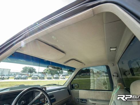 Used 1994 Chevrolet Silverado 1500 2WD Regular Cab image 69