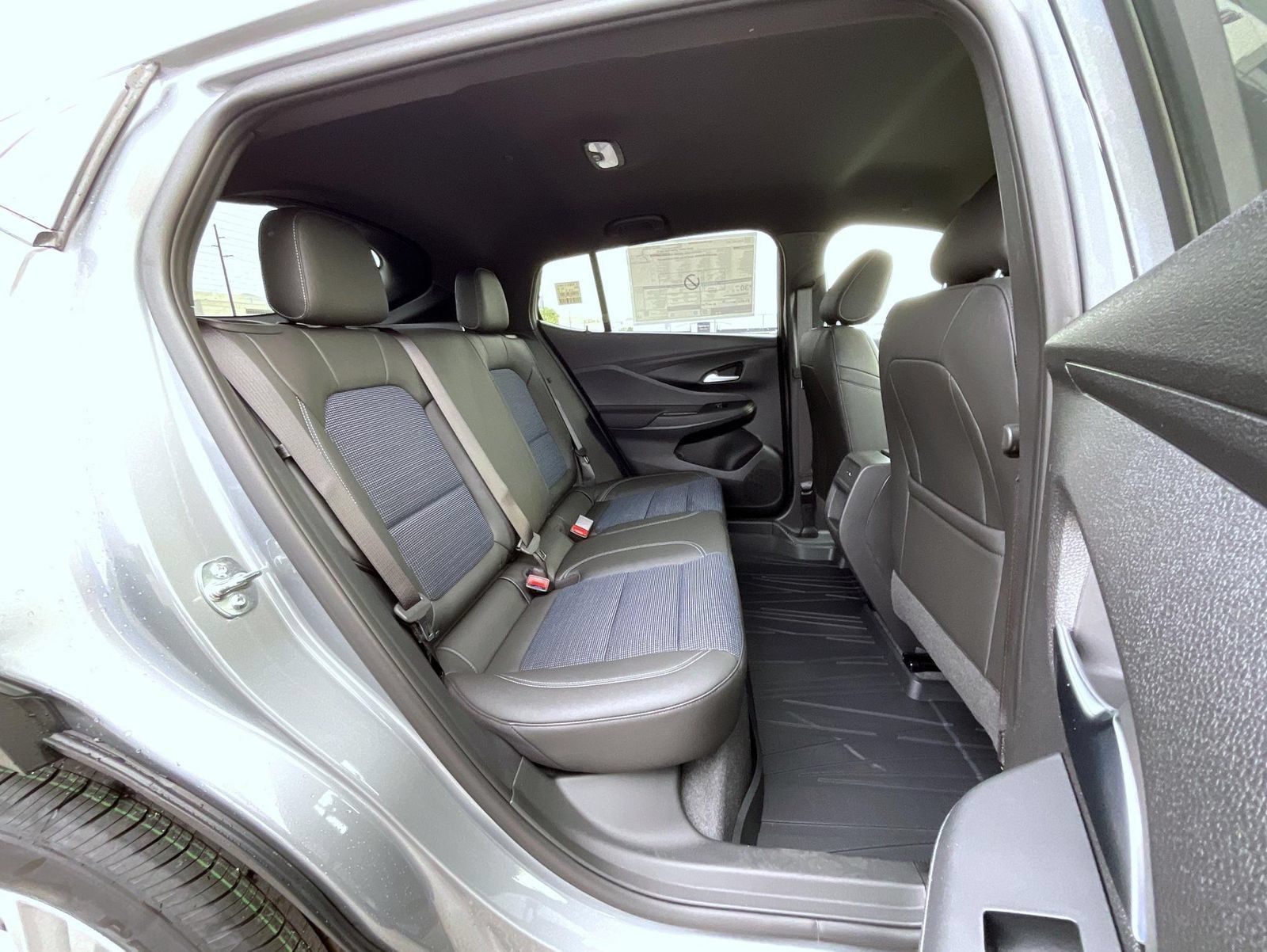 New 2026 Buick Envista Sport Touring w/ Convenience I Package FWD image 18