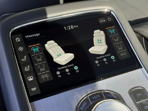 New 2026 Genesis G90 3.5T image 34