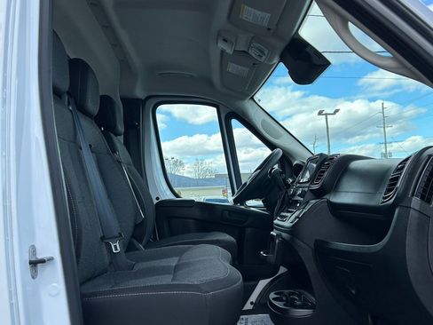 Used 2024 RAM ProMaster 2500 image 10