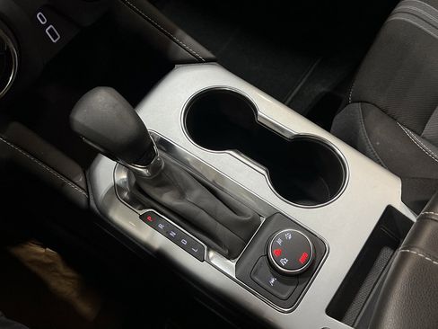 Used 2024 Chevrolet Blazer LT image 19