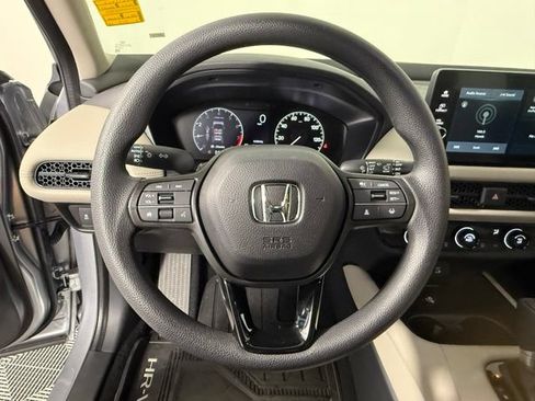 Used 2026 Honda HR-V LX image 17