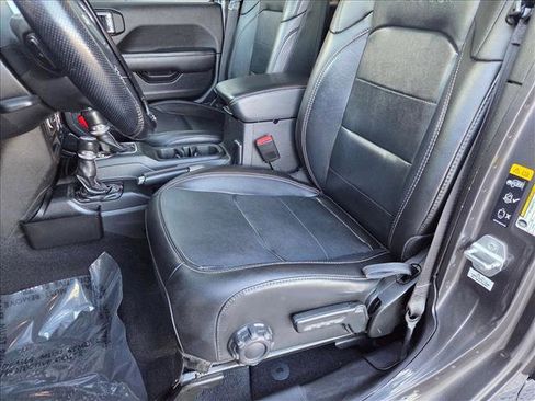 Used 2021 Jeep Wrangler Unlimited Sahara w/ Safety Group image 16