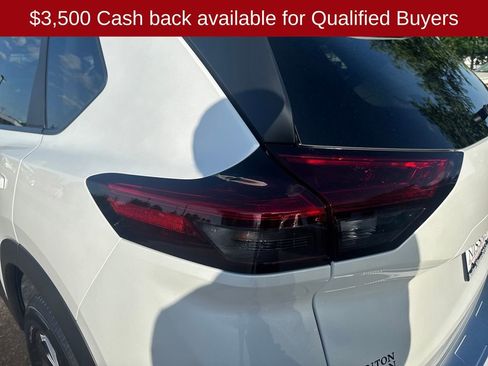 New 2026 Nissan Rogue SV w/ Cold Weather Package FWD image 40