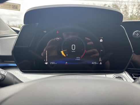 New 2026 Chevrolet Trax LT w/ Driver Confidence Package image 18