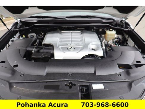 Used 2021 Lexus LX 570 4WD w/ Luxury Package image 38