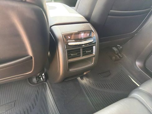 Used 2019 Cadillac XT5 Premium Luxury w/ Driver Assist Package FWD image 35