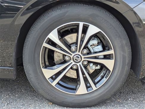 Used 2023 Nissan Sentra SV w/ All-Weather Package image 9