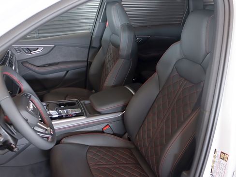 New 2026 Audi Q7 3.0T Prestige AWD/4WD image 8