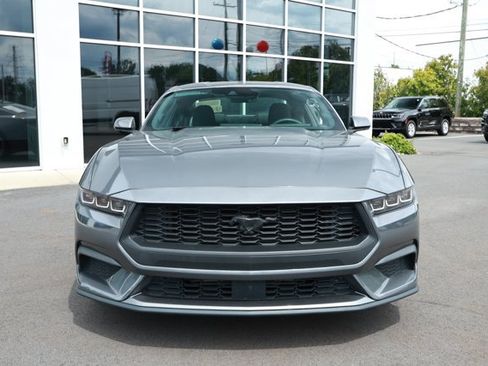 Used 2024 Ford Mustang Coupe RWD image 2