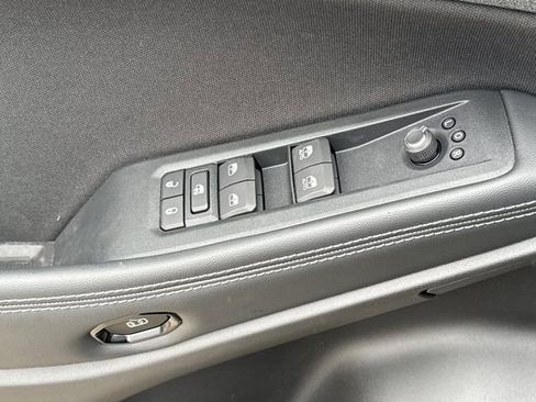 New 2026 Jeep Cherokee Laredo image 16