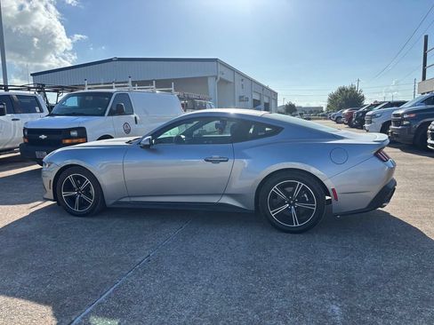 Used 2024 Ford Mustang Premium RWD image 7