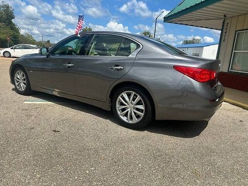 Used 2016 INFINITI Q50 Premium RWD image 4