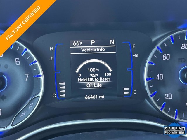 Used 2019 Chrysler Pacifica Touring-L FWD image 37