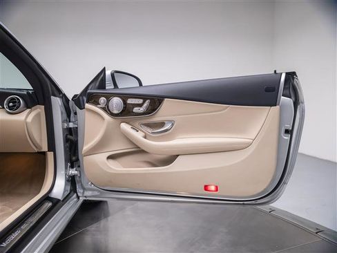 Used 2019 Mercedes-Benz C 300 Cabriolet image 36