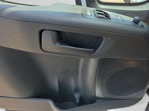 Used 2023 RAM ProMaster 2500 w/ Interior LED Lighting Group FWD image 19