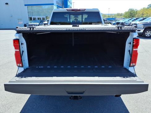 Certified 2025 Chevrolet Silverado 2500 LT w/ Trail Boss Package AWD/4WD image 4