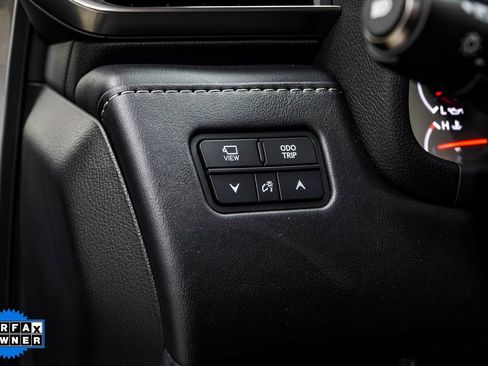 Used 2023 Lexus LX 600 F Sport image 38