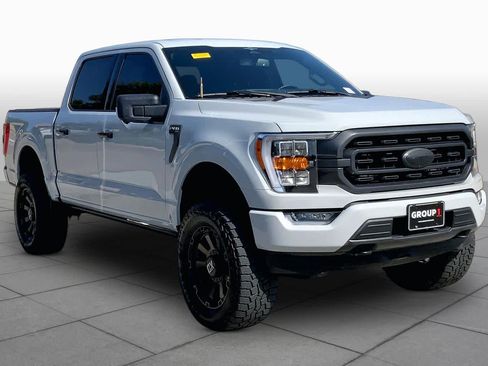 Used 2023 Ford F150 XLT w/ Equipment Group 302A High AWD/4WD image 3