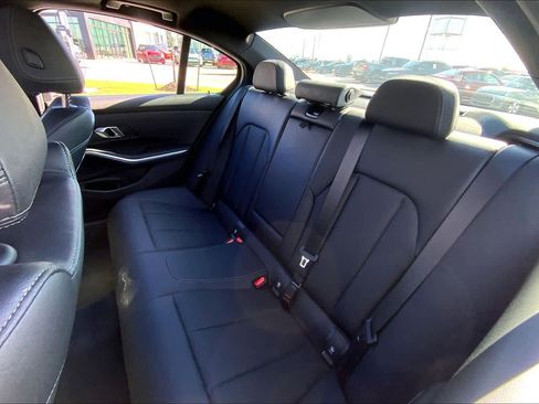 Certified 2025 BMW 330i Sedan image 20