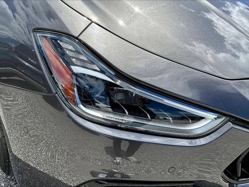 Used 2023 Maserati Ghibli Modena Q4 AWD/4WD image 33