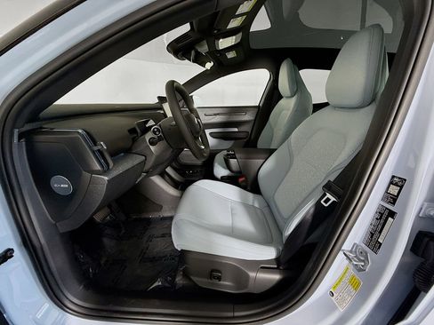 New 2026 Volvo EX30 Ultra w/ Protection Package Premier AWD/4WD image 20
