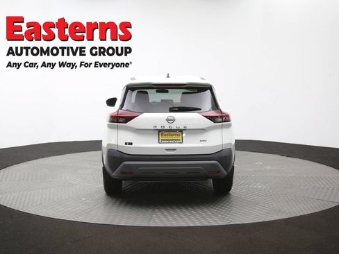 Used 2023 Nissan Rogue S AWD/4WD image 37