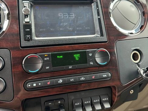 Used 2008 Ford F450 Lariat image 9