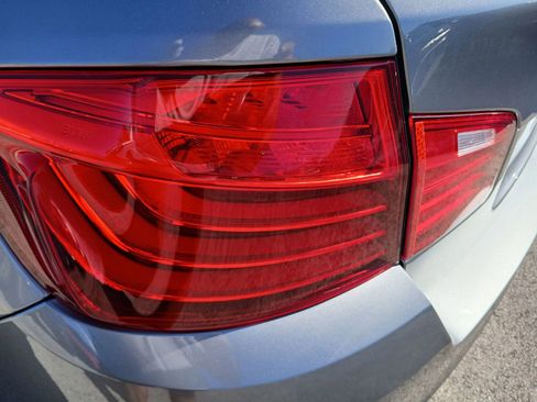 Used 2016 BMW 528i Sedan image 11