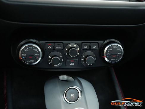 Used 2015 Ferrari California T image 18