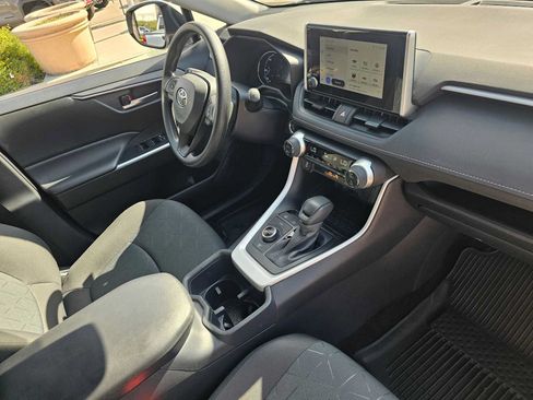 Certified 2025 Toyota RAV4 XLE AWD/4WD image 11