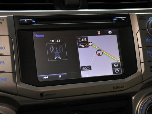 Used 2015 Toyota 4Runner SR5 image 40