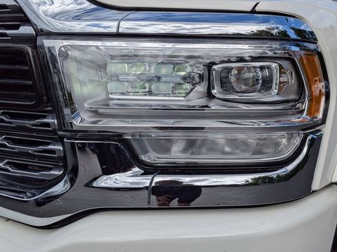 Used 2022 RAM 2500 Limited w/ Towing Technology Group image 2