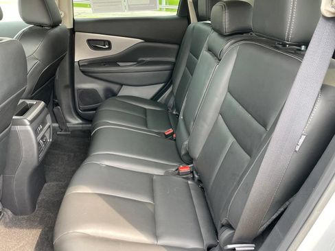 Certified 2024 Nissan Murano SV w/ SV Midnight Edition Package AWD/4WD image 8