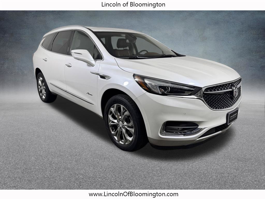 Used 2018 Buick Enclave Avenir w/ Avenir Technology Package AWD/4WD image 8